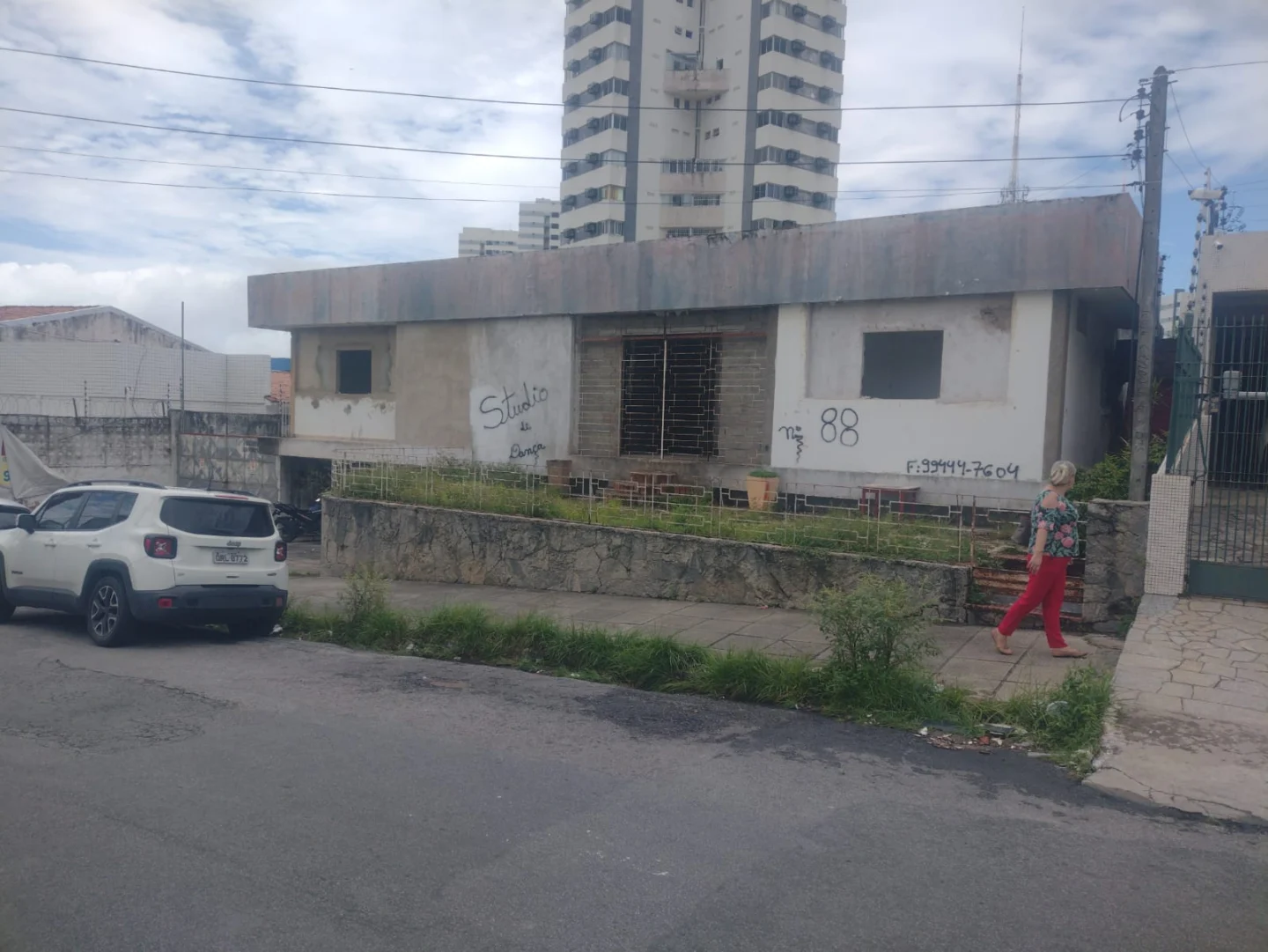 Terreno com Casa à Venda | 1.419 m² | Excelente p/ Residencia ou Comércio