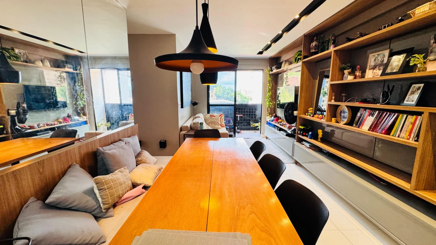 Apartamento à Venda no Edifício Leste Oeste em Maceió